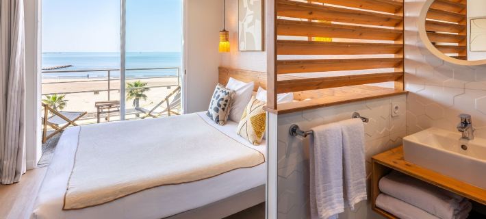 Hôtel Café Miramar Hotels in Gard