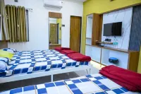 拉克斯曼空調旅館（由Martandbhairav Hospitality LLP運營） - 2 星級