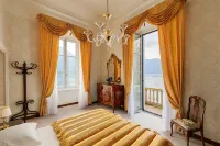 Grand Hotel Villa Serbelloni - A Legendary Hotel - Balcony