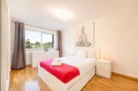 GuestReady - Apartamento Aroeira Lisboa - balcony