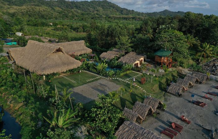 Makai Beach Hostel