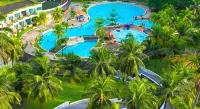 Klana Resort Seremban - С бассейном