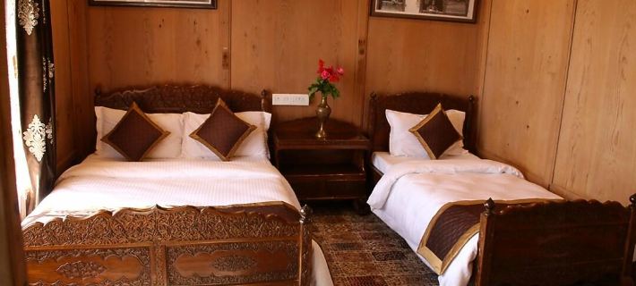 Peace of Mind Group of Houseboat Hotels in Srinagar