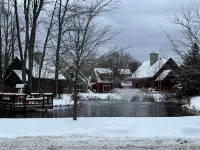 Crystal Mountain Cabin Get Away -  Ferienwohnungen