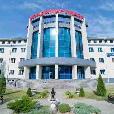 Vladimir Plaza Hotel Exterior