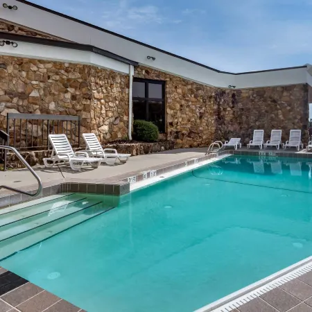 Comfort Inn & Suites Near Danville Mall