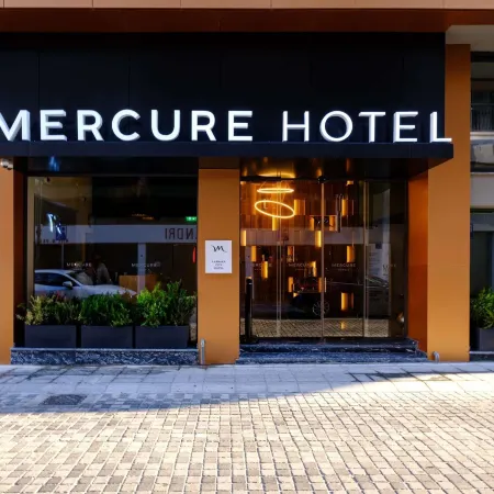 Mercure Larnaca Finikoudes Beach