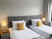 Balreask Bar, Restaurant & Guest Accommodation Hotels in Meath