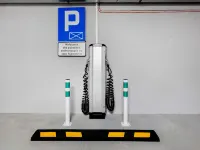 宜必思尚品什切青老城酒店 - 停車場