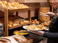 Novotel Mâcon Nord – Porte de Bourgogne - Frühstück