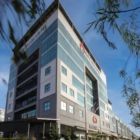 Rocana Hotel