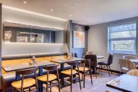 Premier Inn Chelmsford (Boreham) - breakfast