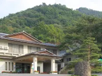 Suzaka Onsen Kojoso Hotels in Suzaka