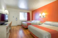 Motel 6 El Cajon, CA - San Diego