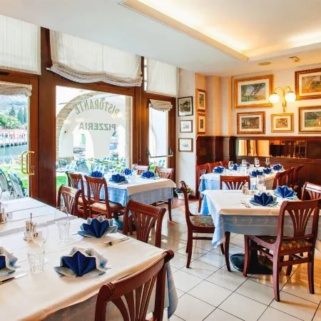 Hotel Benaco