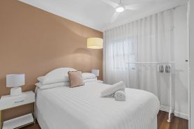 Courtyard 1-bed Apartment in New Farm