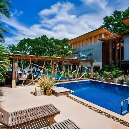 Sairee Hut Resort Koh Tao