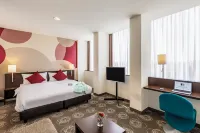 Webers Hotel im Ruhrturm Essen by Accor - Bãi đậu xe