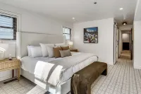 Park City Gem w/ Hot Tub + Sauna: Walk to Main St -  Apartamentos vacacionales