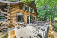 24-acre Finger Lakes Cabin w/ Private Pond - Homestays