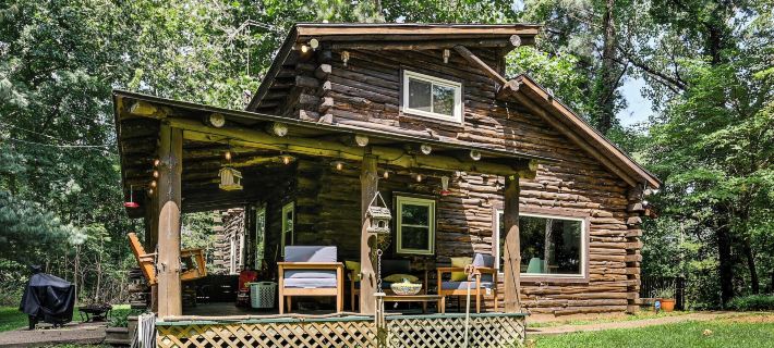 Waterfront Log Cabin in Kentucky: Fire Pit, Grill! Hotels in Daviess County