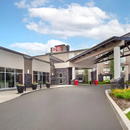 Best Western Plus Edmonton Airport Hotel