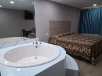 Town Inn Houston - Jacuzzi