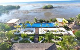 Padadita Beach Hotel