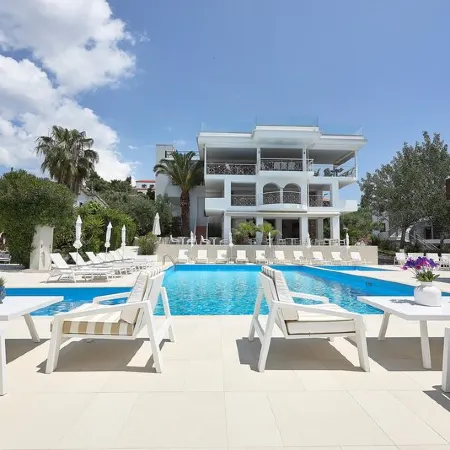 Glavas Inn Hotel