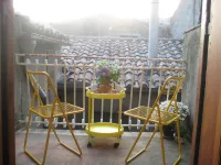 Casa Messi - Casa Messi a Vicolo Della Stella 35 Two-Bedrooms Apartment with Balcony Standard Rate - Wifi