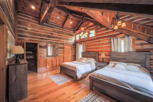 Lakeside Cabin - 2 Fireplaces-hot Tub Sauna Games - WiFi