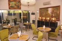 Eden Luxury Suites - 2-Star