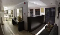 Regent Hotel Kgale - Balkoner