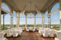 Relais & Châteaux Hotel Burg Schwarzenstein - 5 звезд