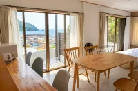 Izu Inatori Ocean View Private Villa - parking