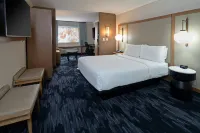 Fairfield Inn & Suites Seattle Sea-Tac Airport - Cheap