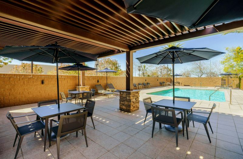Courtyard Phoenix Mesa Gateway Airport photo 2