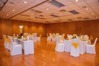 Bon Hotel Bloemfontein Central - 3-Star