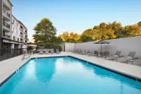 Courtyard Burlington - 3-Star