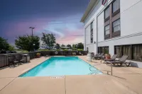 Hampton Inn Raleigh/Clayton-I-40 - Pools