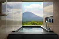 Higashiyama Niseko Village, a Ritz-Carlton Reserve - Romantic