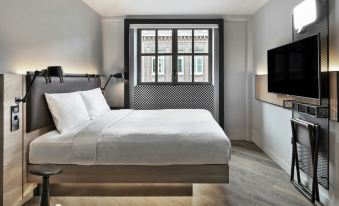 Moxy Lille City