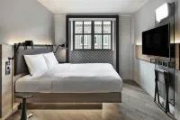 Moxy Lille City - Barer