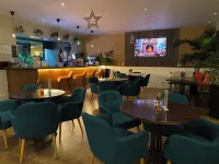 Queens Hotel & Spa - Quầy Bar