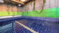 Yeosu Wellstay Pool Villa - vasca da bagno