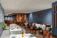Hotel Troy, Trademark Collection by Wyndham - breakfast