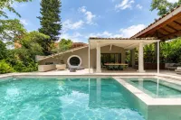 Casa Uribe 1972 Art Villa Pool Sauna Ofuro Poblado - Pools