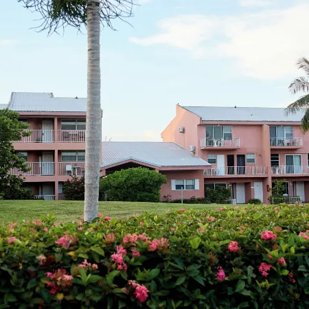 Dundee Bay Villas