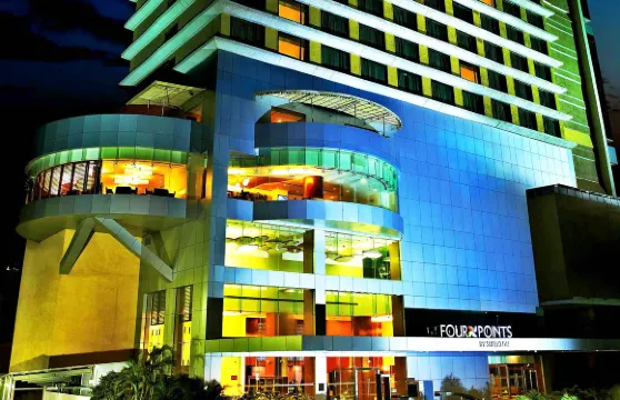 納威孟買瓦希福朋喜來登酒店