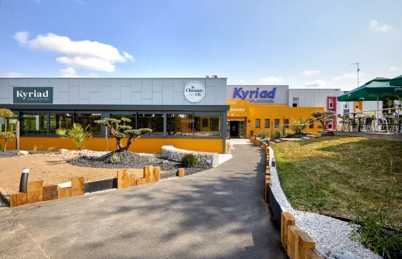 拉羅什續爾雍基里亞德酒店